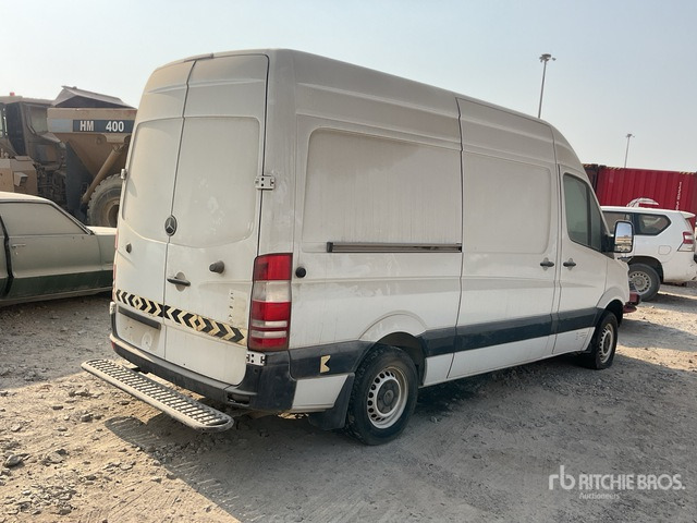 2016 Mercedes-Benz Sprinter 316 (Inoperable) Cargo Van - Furgon: 3 kép. 2016 Mercedes-Benz Sprinter 316 (Inoperable) Cargo Van - Furgon: 3 kép.