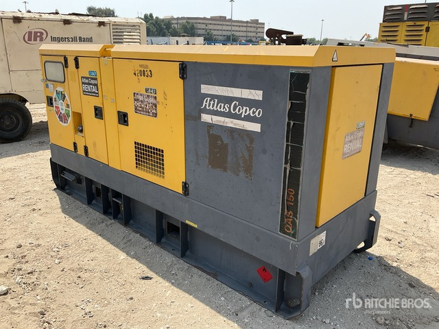 2017 Atlas Copco QAS150 150 kVA Skid-Mounted Generator Set - Áramfejlesztő: 3 kép. 2017 Atlas Copco QAS150 150 kVA Skid-Mounted Generator Set - Áramfejlesztő: 3 kép.