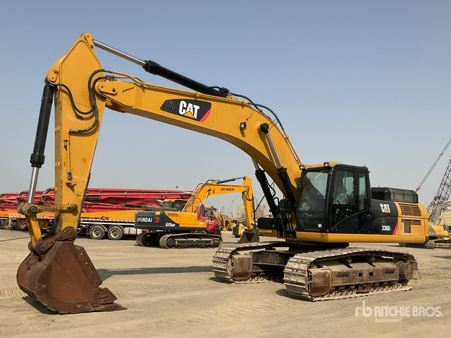 2017 Cat 336D2 - Lánctalpas kotró: 1 kép. 2017 Cat 336D2 - Lánctalpas kotró: 1 kép.