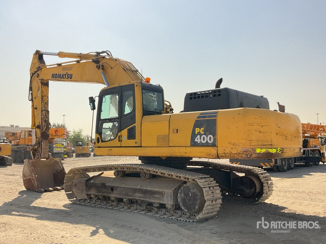2017 Komatsu PC400LC-8R Tracked Excavator - Lánctalpas kotró: 2 kép. 2017 Komatsu PC400LC-8R Tracked Excavator - Lánctalpas kotró: 2 kép.