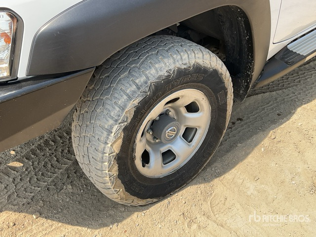 2018 Nissan Patrol GL 4x4 SUV - Terepjáró/ SUV: 5 kép. 2018 Nissan Patrol GL 4x4 SUV - Terepjáró/ SUV: 5 kép.