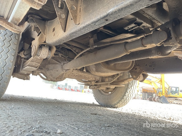 2018 Toyota Land Cruiser 76L 4x4 SUV - Terepjáró/ SUV: 5 kép. 2018 Toyota Land Cruiser 76L 4x4 SUV - Terepjáró/ SUV: 5 kép.