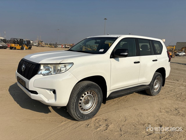 2018 Toyota Prado TX 150L 4x4 SUV - Terepjáró/ SUV: 1 kép. 2018 Toyota Prado TX 150L 4x4 SUV - Terepjáró/ SUV: 1 kép.