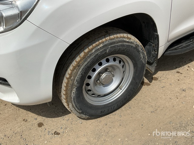 2018 Toyota Prado TX 150L 4x4 SUV - Terepjáró/ SUV: 5 kép. 2018 Toyota Prado TX 150L 4x4 SUV - Terepjáró/ SUV: 5 kép.