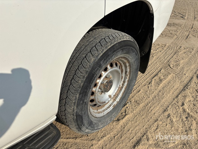 2018 Toyota Prado TX 150L 4x4 SUV - Terepjáró/ SUV: 4 kép. 2018 Toyota Prado TX 150L 4x4 SUV - Terepjáró/ SUV: 4 kép.