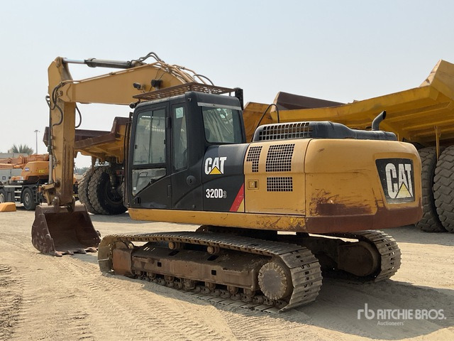 2019 Cat 320D3 Tracked Excavator - Lánctalpas kotró: 3 kép. 2019 Cat 320D3 Tracked Excavator - Lánctalpas kotró: 3 kép.