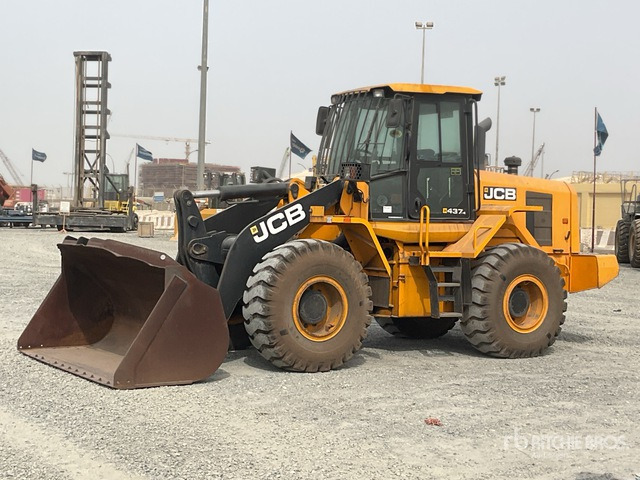 2019 JCB 437-4 Wheel Loader - Gumikerekes homlokrakodó: 1 kép. 2019 JCB 437-4 Wheel Loader - Gumikerekes homlokrakodó: 1 kép.