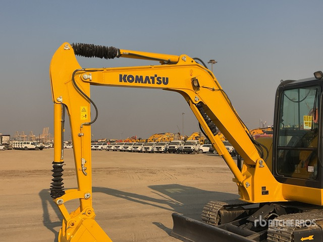 2019 Komatsu PC56-7 Mini Excavator: <6.6t - Minikotró: 4 kép. 2019 Komatsu PC56-7 Mini Excavator: <6.6t - Minikotró: 4 kép.