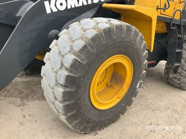 2019 Komatsu WA380Z-6 Wheel Loader - Gumikerekes homlokrakodó: 5 kép. 2019 Komatsu WA380Z-6 Wheel Loader - Gumikerekes homlokrakodó: 5 kép.