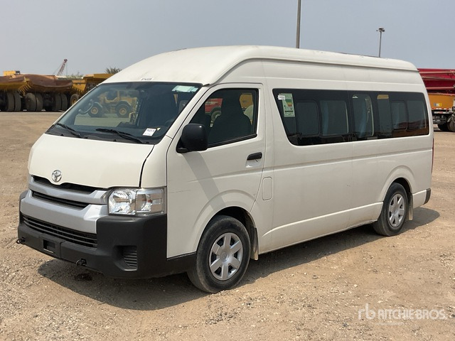 2019 Toyota Hiace 4x2 14-Seat Mini Bus - Minibusz, Kisbusz: 1 kép. 2019 Toyota Hiace 4x2 14-Seat Mini Bus - Minibusz, Kisbusz: 1 kép.