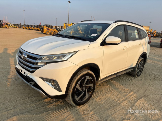 2019 Toyota Rush 2WD SUV - Terepjáró/ SUV: 1 kép. 2019 Toyota Rush 2WD SUV - Terepjáró/ SUV: 1 kép.