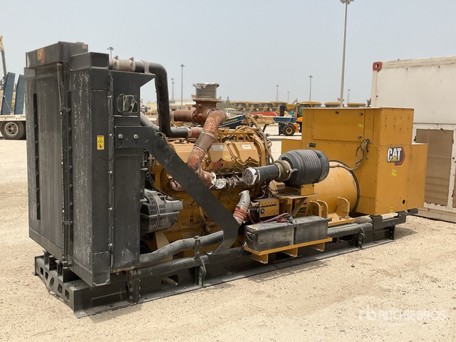 2020 Cat C32 1137 kVA Skid-Mounted (Inoperable) Generator Set - Áramfejlesztő: 4 kép. 2020 Cat C32 1137 kVA Skid-Mounted (Inoperable) Generator Set - Áramfejlesztő: 4 kép.