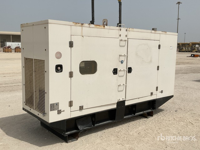 2020 Cat C7.1 150 kVA Skid-Mounted Generator Set - Áramfejlesztő: 2 kép. 2020 Cat C7.1 150 kVA Skid-Mounted Generator Set - Áramfejlesztő: 2 kép.