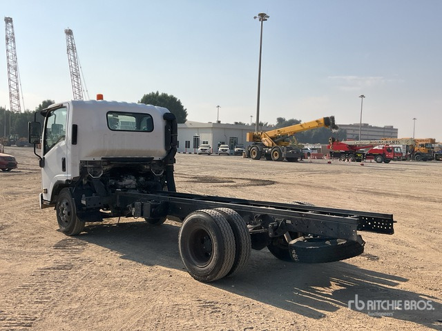 2020 Isuzu Reward NP 4x2 Cab and Chassis - Alvaz teherautó: 3 kép. 2020 Isuzu Reward NP 4x2 Cab and Chassis - Alvaz teherautó: 3 kép.