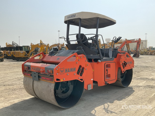 2022 Hamm HD99i - Úthenger: 3 kép. 2022 Hamm HD99i - Úthenger: 3 kép.