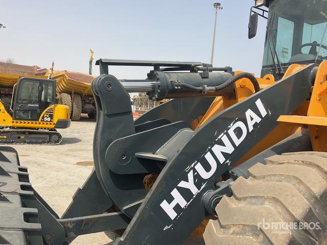2022 Hyundai HL665L (Unused) Wheel Loader - Gumikerekes homlokrakodó: 5 kép. 2022 Hyundai HL665L (Unused) Wheel Loader - Gumikerekes homlokrakodó: 5 kép.