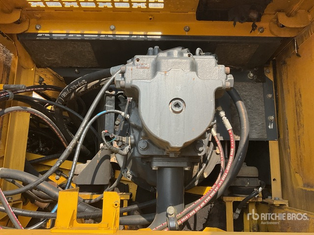 Lánctalpas kotró 2022 Komatsu PC400LC-8R Tracked Excavator: 6 kép.