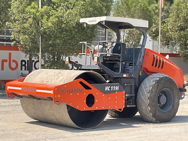 2023 Hamm HC119i Smooth Drum Compactor - Talajtömörítő: 2 kép. 2023 Hamm HC119i Smooth Drum Compactor - Talajtömörítő: 2 kép.