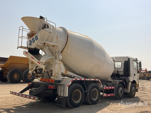 2024 XCMG NXG5310GJBN5C 8x4 Twin-Steer Mixer Truck - Betonmixer: 3 kép. 2024 XCMG NXG5310GJBN5C 8x4 Twin-Steer Mixer Truck - Betonmixer: 3 kép.