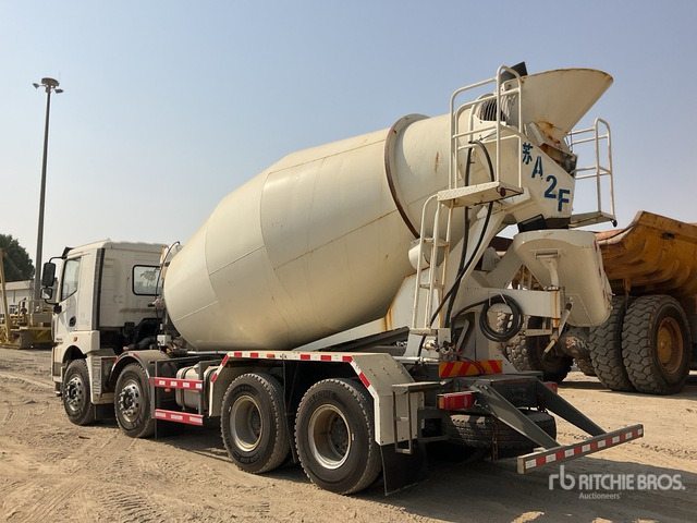 2024 XCMG NXG5310GJBN5C 8x4 Twin-Steer Mixer Truck - Betonmixer: 4 kép. 2024 XCMG NXG5310GJBN5C 8x4 Twin-Steer Mixer Truck - Betonmixer: 4 kép.