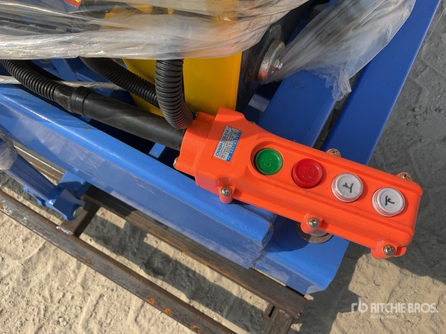 2025 LIONDI DFM-90 Electric Scissor Lift - Ollós emelő: 5 kép. 2025 LIONDI DFM-90 Electric Scissor Lift - Ollós emelő: 5 kép.