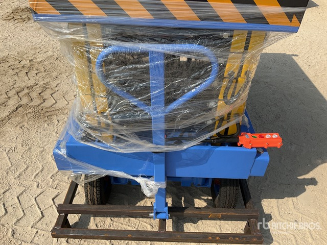 2025 LIONDI DFM-90 Scissor Lift - Ollós emelő: 4 kép. 2025 LIONDI DFM-90 Scissor Lift - Ollós emelő: 4 kép.