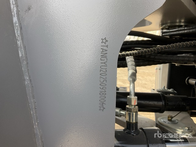 2025 TANG YU TY3500 3.5 ton 4x4 (Unused) Rough Terrain Forklift - Terepjáró képességű targoncá: 4 kép. 2025 TANG YU TY3500 3.5 ton 4x4 (Unused) Rough Terrain Forklift - Terepjáró képességű targoncá: 4 kép.