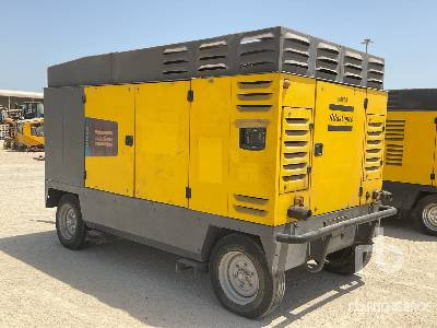 ATLAS COPCO XAHS950 CD Mobile (Inoperable) - Légkompresszor: 2 kép. ATLAS COPCO XAHS950 CD Mobile (Inoperable) - Légkompresszor: 2 kép.