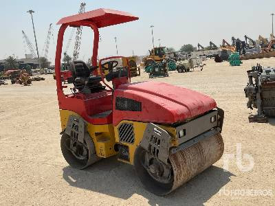 BOMAG BW120AD-4 - Úthenger: 4 kép. BOMAG BW120AD-4 - Úthenger: 4 kép.