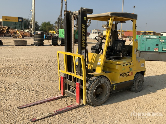 Hyster H3.00XM Forklift - Dízel targonca: 1 kép. Hyster H3.00XM Forklift - Dízel targonca: 1 kép.
