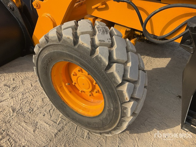 JCB 3CX - Kotrórakodó: 5 kép. JCB 3CX - Kotrórakodó: 5 kép.