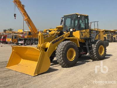 KOMATSU WA380Z-6 - Gumikerekes homlokrakodó: 1 kép. KOMATSU WA380Z-6 - Gumikerekes homlokrakodó: 1 kép.