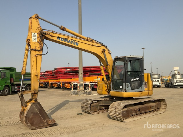 Komatsu PC138US-2E0 - Lánctalpas kotró: 1 kép. Komatsu PC138US-2E0 - Lánctalpas kotró: 1 kép.