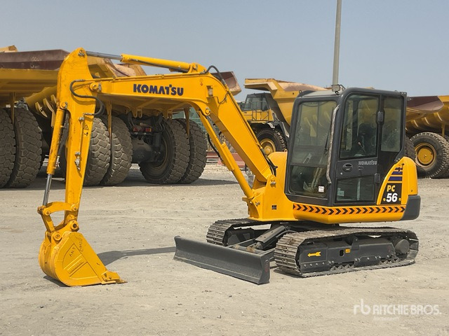 Komatsu PC56-7 - Minikotró: 1 kép. Komatsu PC56-7 - Minikotró: 1 kép.