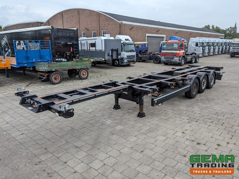CIMC CIMC Silvergreen SC03 3-Assen SAF LiftAxle - DiscBrakes - 1x 20FT 2x 20FT 30FT 40FT - 5250KG (O1988) - Félpótkocsi cserefelépítményes: 1 kép. CIMC CIMC Silvergreen SC03 3-Assen SAF LiftAxle - DiscBrakes - 1x 20FT 2x 20FT 30FT 40FT - 5250KG (O1988) - Félpótkocsi cserefelépítményes: 1 kép.