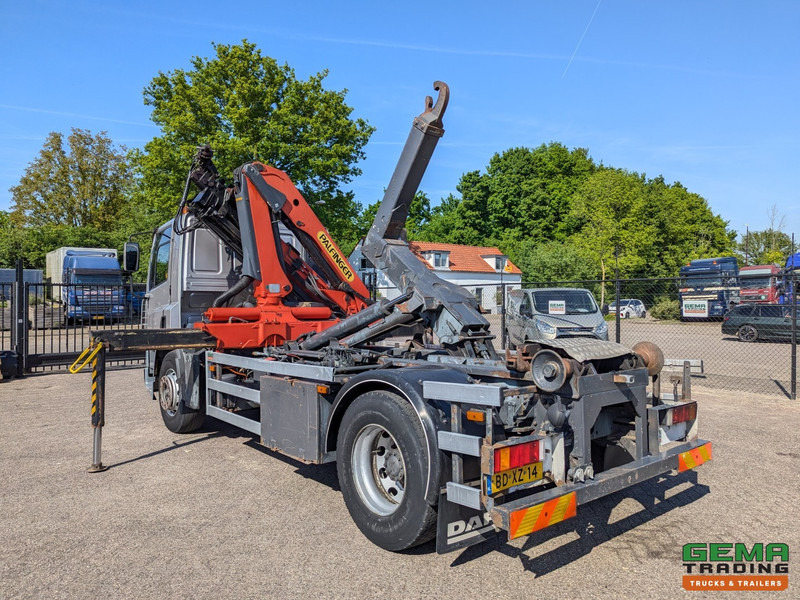 DAF 75.240 4x2 Dagcab Euro1 - Haakarm 14T + Palfinger PK11000 - Afstandsbediening - Horgos rakodó teherautó, Darus autó: 2 kép. DAF 75.240 4x2 Dagcab Euro1 - Haakarm 14T + Palfinger PK11000 - Afstandsbediening - Horgos rakodó teherautó, Darus autó: 2 kép.