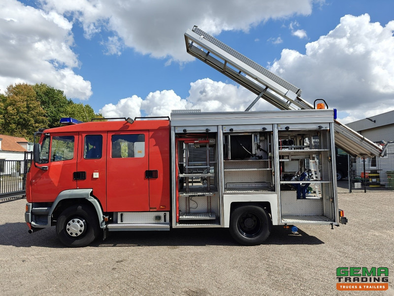 DAF AE 55 CE 55/230 TI 4x2 Euro3 - 6CIL - Godiva TS08 LD3.250 HD240 T1.500Liters - 9 Persoons - Tűzoltóautó: 5 kép. DAF AE 55 CE 55/230 TI 4x2 Euro3 - 6CIL - Godiva TS08 LD3.250 HD240 T1.500Liters - 9 Persoons - Tűzoltóautó: 5 kép.
