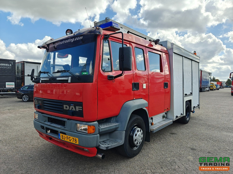 DAF AE 55 CE 55/230 TI 4x2 Euro3 - 6CIL - Godiva TS08 LD3.250 HD240 T1.500Liters - 9 Persoons - Tűzoltóautó: 1 kép. DAF AE 55 CE 55/230 TI 4x2 Euro3 - 6CIL - Godiva TS08 LD3.250 HD240 T1.500Liters - 9 Persoons - Tűzoltóautó: 1 kép.