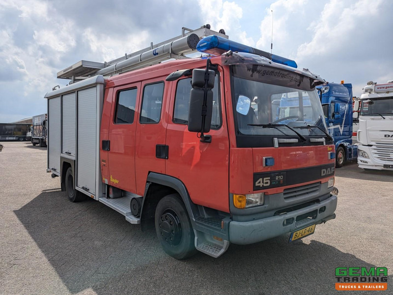 DAF AE45CE 210FF 4x2 Euro2 Ziegler TS08 LD2.800 HD265 T1.500Liters - 8 persoons - ManualGearbox - Tűzoltóautó: 4 kép. DAF AE45CE 210FF 4x2 Euro2 Ziegler TS08 LD2.800 HD265 T1.500Liters - 8 persoons - ManualGearbox - Tűzoltóautó: 4 kép.