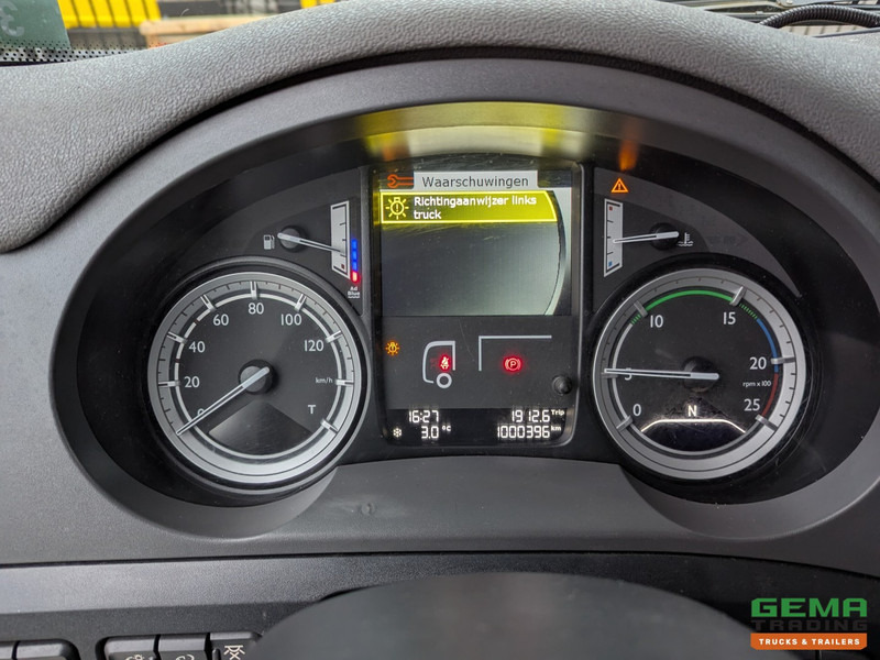 Dobozos felépítményű teherautó DAF CF 370 FA 4x2 Spacecab Euro6 - GeslotenBak 8.2M + Laadklep 2000kg - HardHouten vloer - 10/2025APK: 14 kép.