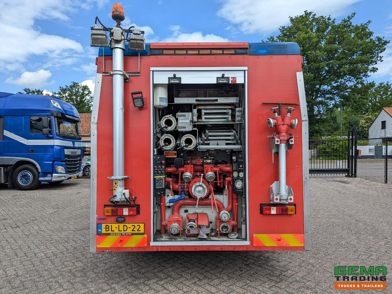 Tűzoltóautó DAF CF65.240 4x2 Euro2 Godiva/Kenbri TS07 LD3.000 HD250 T1.500Liters - 7 persoons: 7 kép. Tűzoltóautó DAF CF65.240 4x2 Euro2 Godiva/Kenbri TS07 LD3.000 HD250 T1.500Liters - 7 persoons: 7 kép.