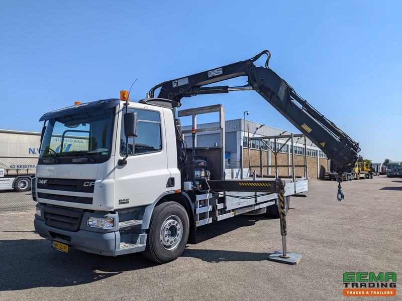 DAF CF75.250 4x2 Dagcab Euro3 - Open laadbak 6.14m + Hiab XS144-E3+3H - RadioGrafisch - 315.000km - TOP! - Platós teherautó, Darus autó: 1 kép. DAF CF75.250 4x2 Dagcab Euro3 - Open laadbak 6.14m + Hiab XS144-E3+3H - RadioGrafisch - 315.000km - TOP! - Platós teherautó, Darus autó: 1 kép.
