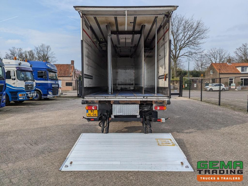 DAF FA CF65.220 4x2 Daycab Euro5 KoelVriesBak 7m + Laadklep 2000kg - FrigoBlock - Zijdeur - Hűtős teherautó: 5 kép. DAF FA CF65.220 4x2 Daycab Euro5 KoelVriesBak 7m + Laadklep 2000kg - FrigoBlock - Zijdeur - Hűtős teherautó: 5 kép.