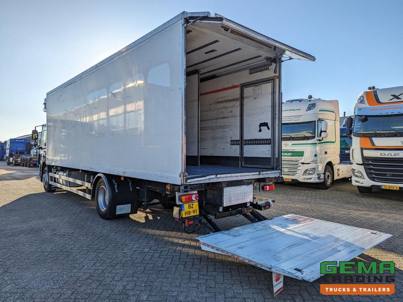 DAF FA CF65.220 4x2 Daycab Euro5 KoelVriesBak 8m - FrigoBlock - Zijdeuren - Compartimenten (V669) - Hűtős teherautó: 3 kép. DAF FA CF65.220 4x2 Daycab Euro5 KoelVriesBak 8m - FrigoBlock - Zijdeuren - Compartimenten (V669) - Hűtős teherautó: 3 kép.