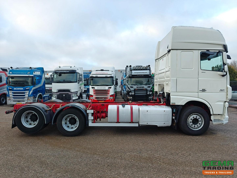 Alvaz teherautó DAF XF 510 FAS 6x2 Superspacecab Euro6 - Retarder - Vollucht - 10Tires - ChassisCabine - LiftAs - VBG Vangmuilkoppeling - Navi: 19 kép.