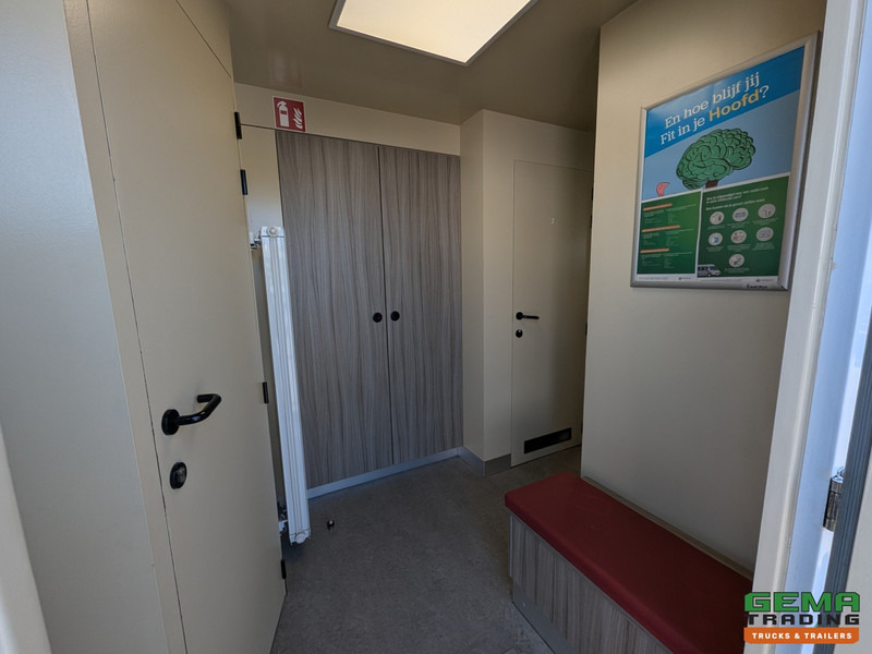 Latre OPF/1SA/19/00 1-Assige KantoorTrailer / MobileHome - Airco's - Toilet - Generator - Standkachel - 11/2025APK - Félpótkocsi: 4 kép. Latre OPF/1SA/19/00 1-Assige KantoorTrailer / MobileHome - Airco's - Toilet - Generator - Standkachel - 11/2025APK - Félpótkocsi: 4 kép.