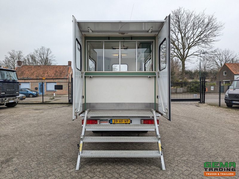 Mercedes-Benz 400-serie 410 D 4x2 Euro2 - Mobiel Kantoor - Standkachel - Hydr. Steunpoten - Eigen Accu's - 26.000KM Origineel - MARGE - Kisteherautó: 5 kép. Mercedes-Benz 400-serie 410 D 4x2 Euro2 - Mobiel Kantoor - Standkachel - Hydr. Steunpoten - Eigen Accu's - 26.000KM Origineel - MARGE - Kisteherautó: 5 kép.