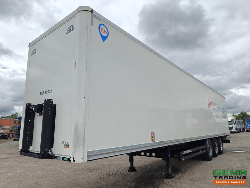 Kögel S24-1 3-Assen SAF - Gesloten Opbouw - Schijfremmen - NL trailer - Félpótkocsi dobozos: 1 kép. Kögel S24-1 3-Assen SAF - Gesloten Opbouw - Schijfremmen - NL trailer - Félpótkocsi dobozos: 1 kép.