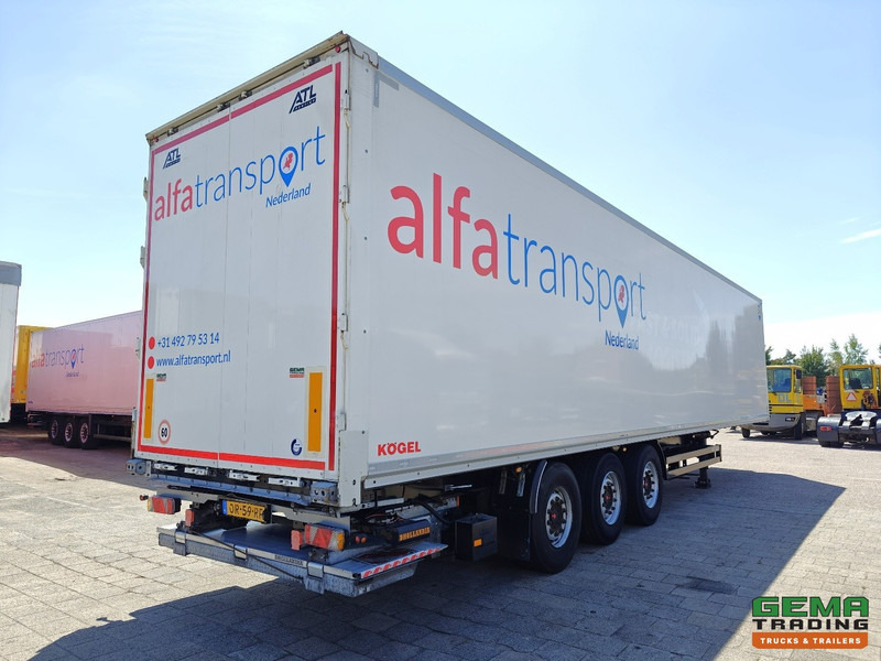 Kögel SKH24 3-Assen SAF - Gesloten Opbouw - LiftAs - Schijfremmen - Laadklep 2000KG - Félpótkocsi dobozos: 4 kép. Kögel SKH24 3-Assen SAF - Gesloten Opbouw - LiftAs - Schijfremmen - Laadklep 2000KG - Félpótkocsi dobozos: 4 kép.