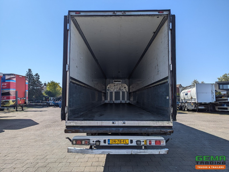 Krone SD 3-Assen SAF - Koel-VriesTransport - Schijfremmen - Carrier Maxima 1300 - Palletkisten - Félpótkocsi hűtős: 4 kép. Krone SD 3-Assen SAF - Koel-VriesTransport - Schijfremmen - Carrier Maxima 1300 - Palletkisten - Félpótkocsi hűtős: 4 kép.